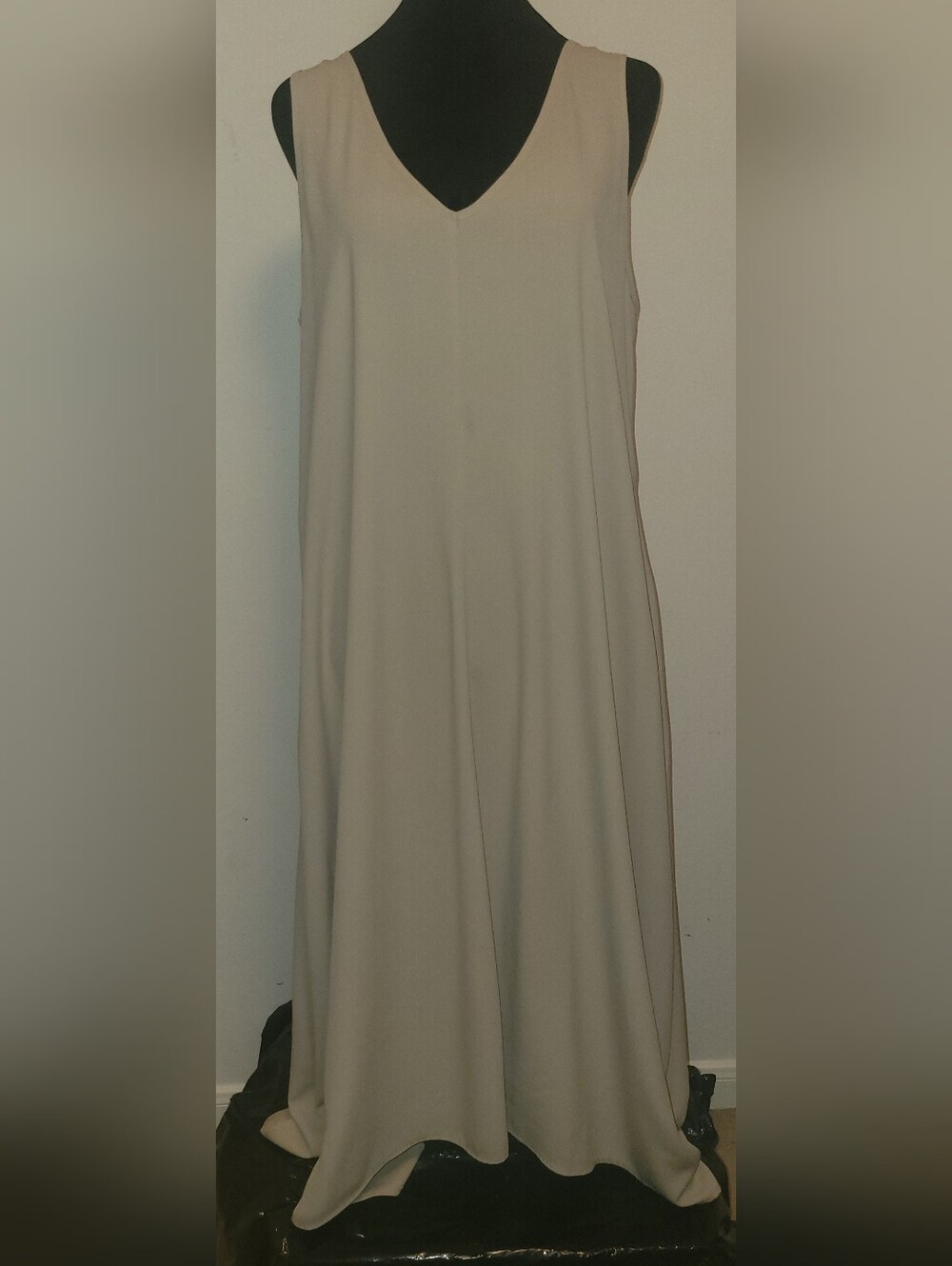 Joan Vass Cream Maxi V-Neck A-Line Dress
